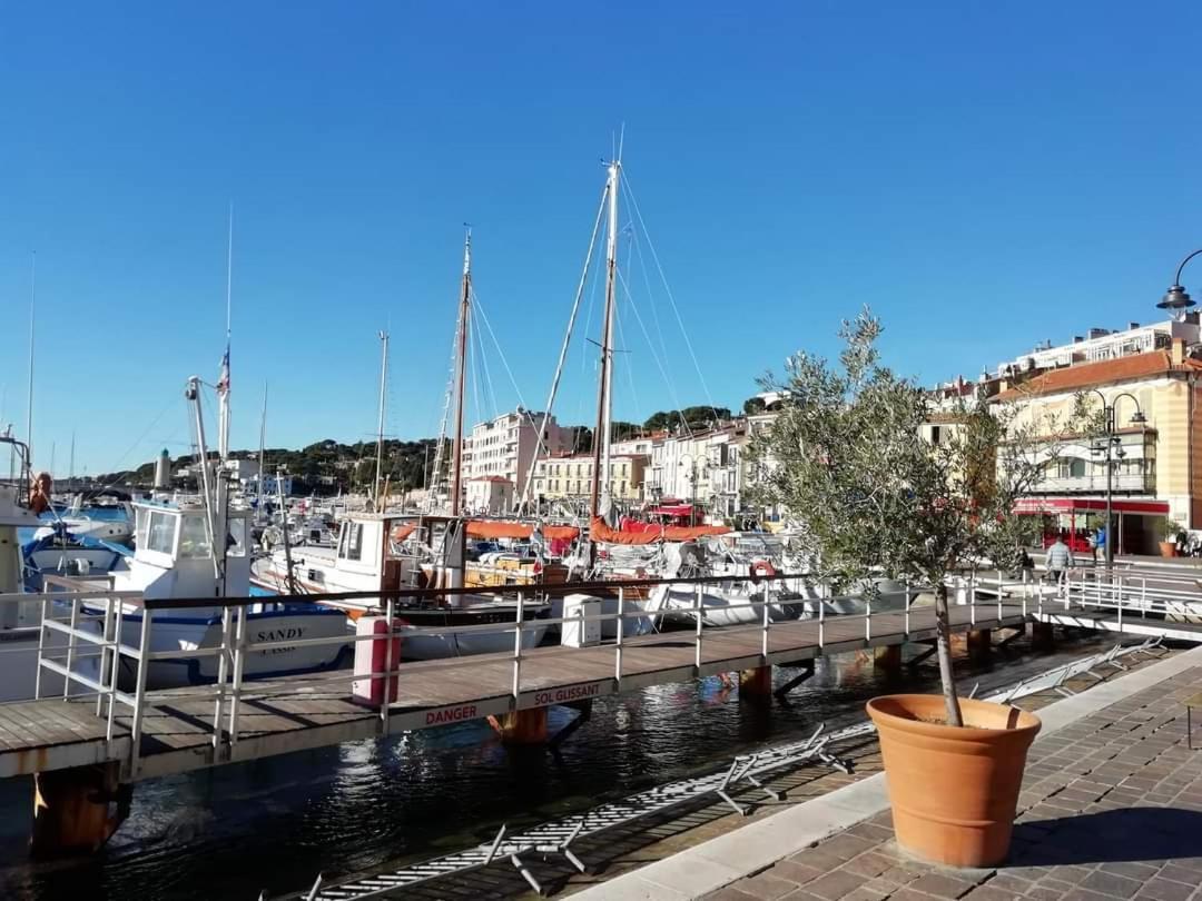 Mon Petit Paradis, Cassis Centre Apt 90 M2, 200 M Mer, Terr Plein Sud, Clim Park Prive المظهر الخارجي الصورة